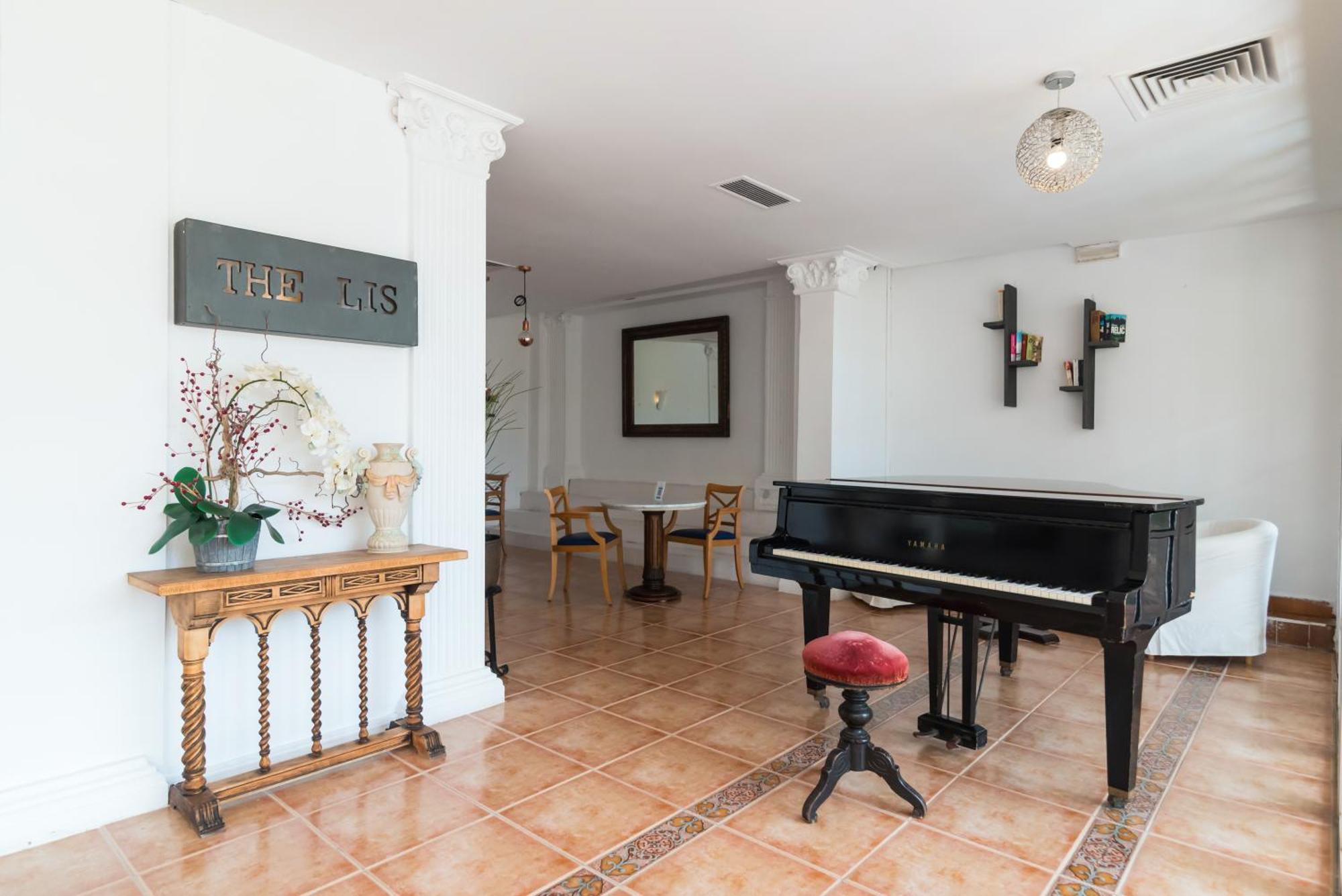 Aparthotel Lis Mallorca Palma